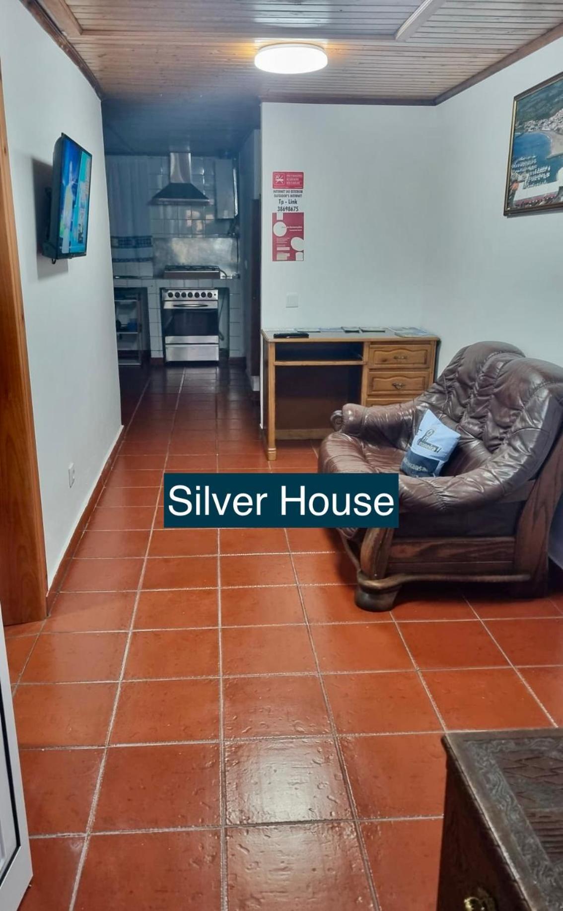 英雄港Golden House别墅 外观 照片
